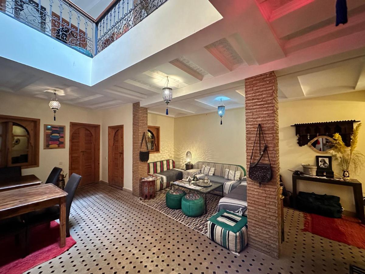 Riad Les Miroirs Marrakesh Exterior foto
